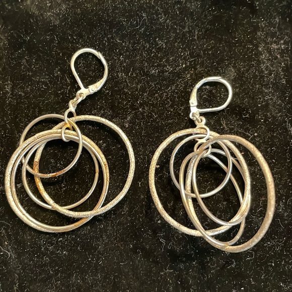 2” silver tone earrings with 5 open hoop dangle earrings w/lever back closures - Picture 1 of 11